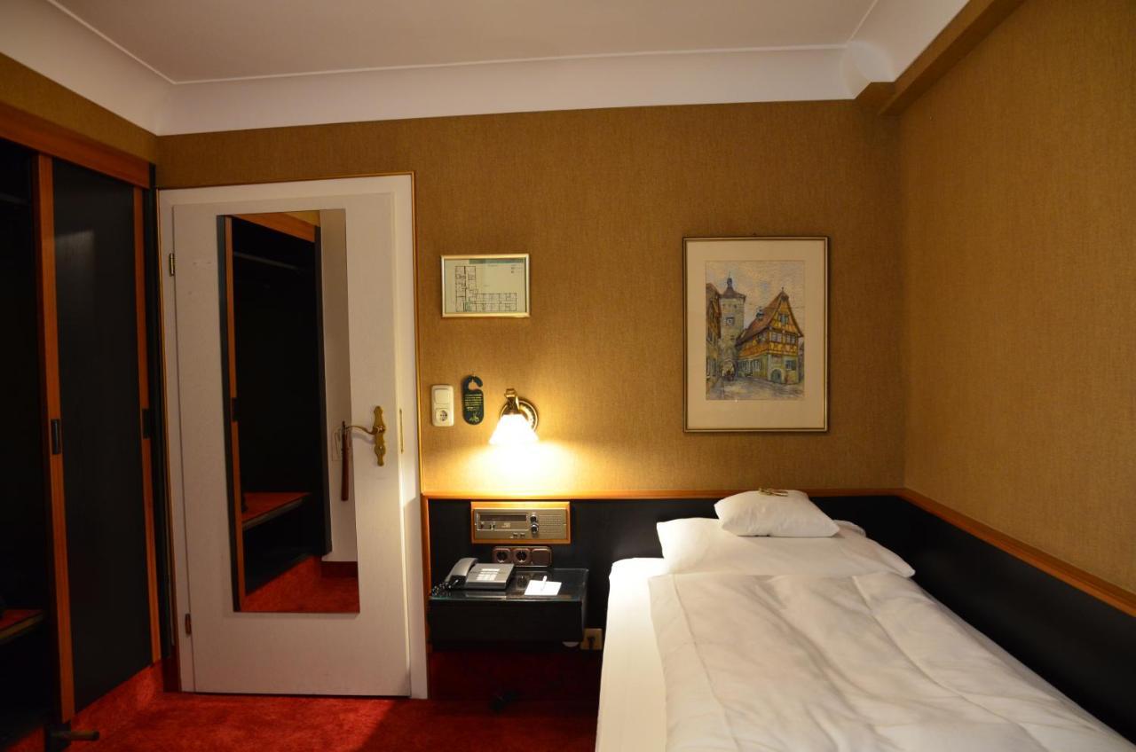 Hotel Brauereigasthof Landwehr-Braeu Reichelshofen Екстериор снимка