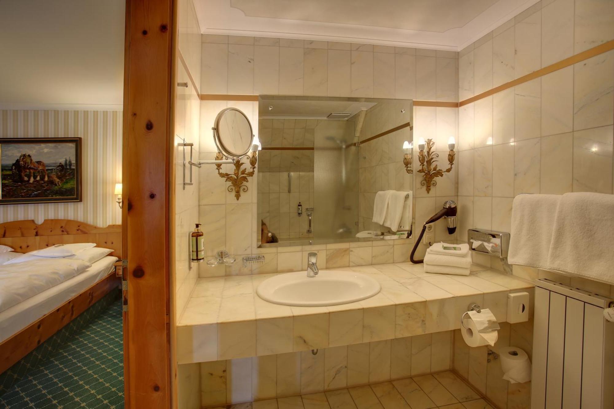 Hotel Brauereigasthof Landwehr-Braeu Reichelshofen Стая снимка