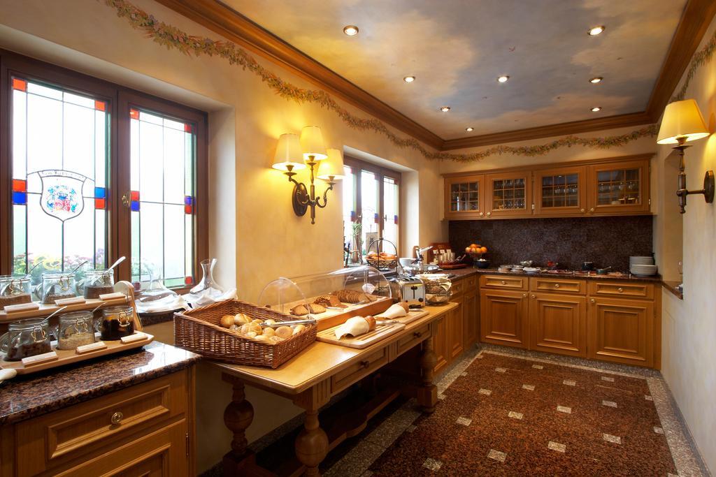 Hotel Brauereigasthof Landwehr-Braeu Reichelshofen Екстериор снимка